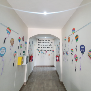 1200x1200_schoolinside